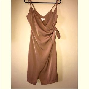 🎉HP🎉 Leith Satin Wrap Dress